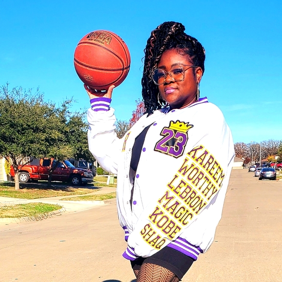 🦁Lakers Custom Jacket🦁 - Picture 3 of 5